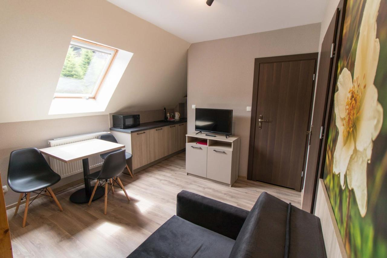 Osrodek Wypoczynkowy Iskra Hotel Piwniczna-Zdroj Ngoại thất bức ảnh