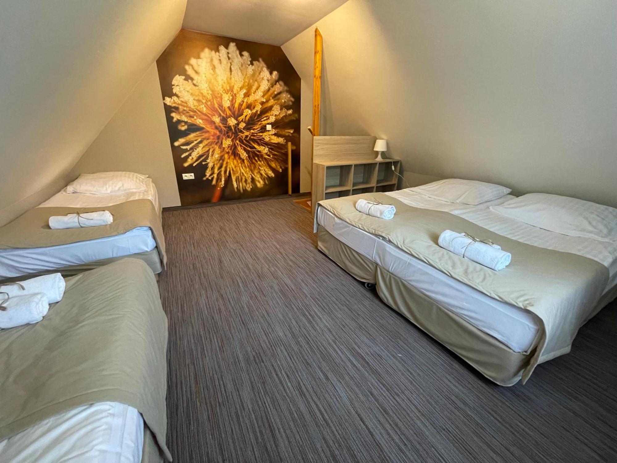 Osrodek Wypoczynkowy Iskra Hotel Piwniczna-Zdroj Phòng bức ảnh