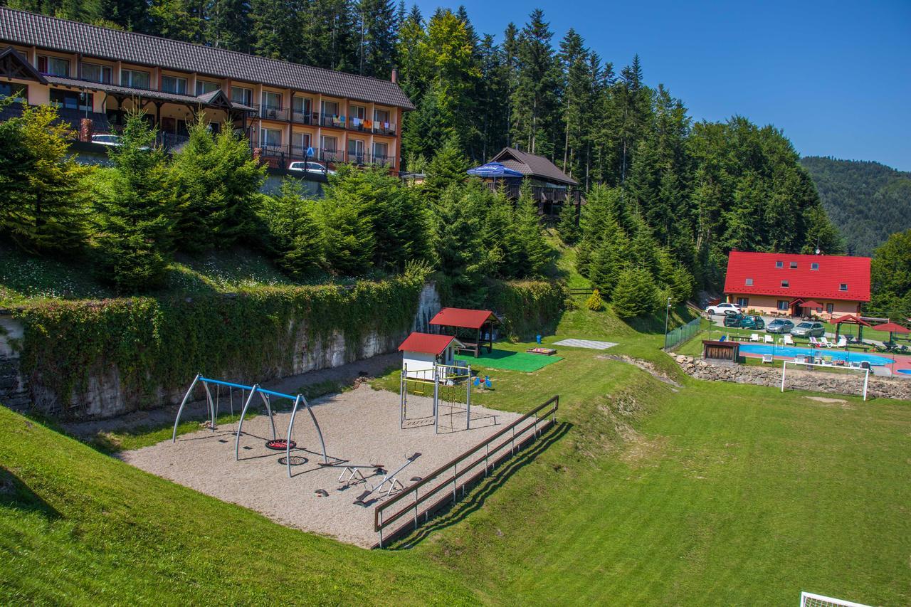 Osrodek Wypoczynkowy Iskra Hotel Piwniczna-Zdroj Ngoại thất bức ảnh