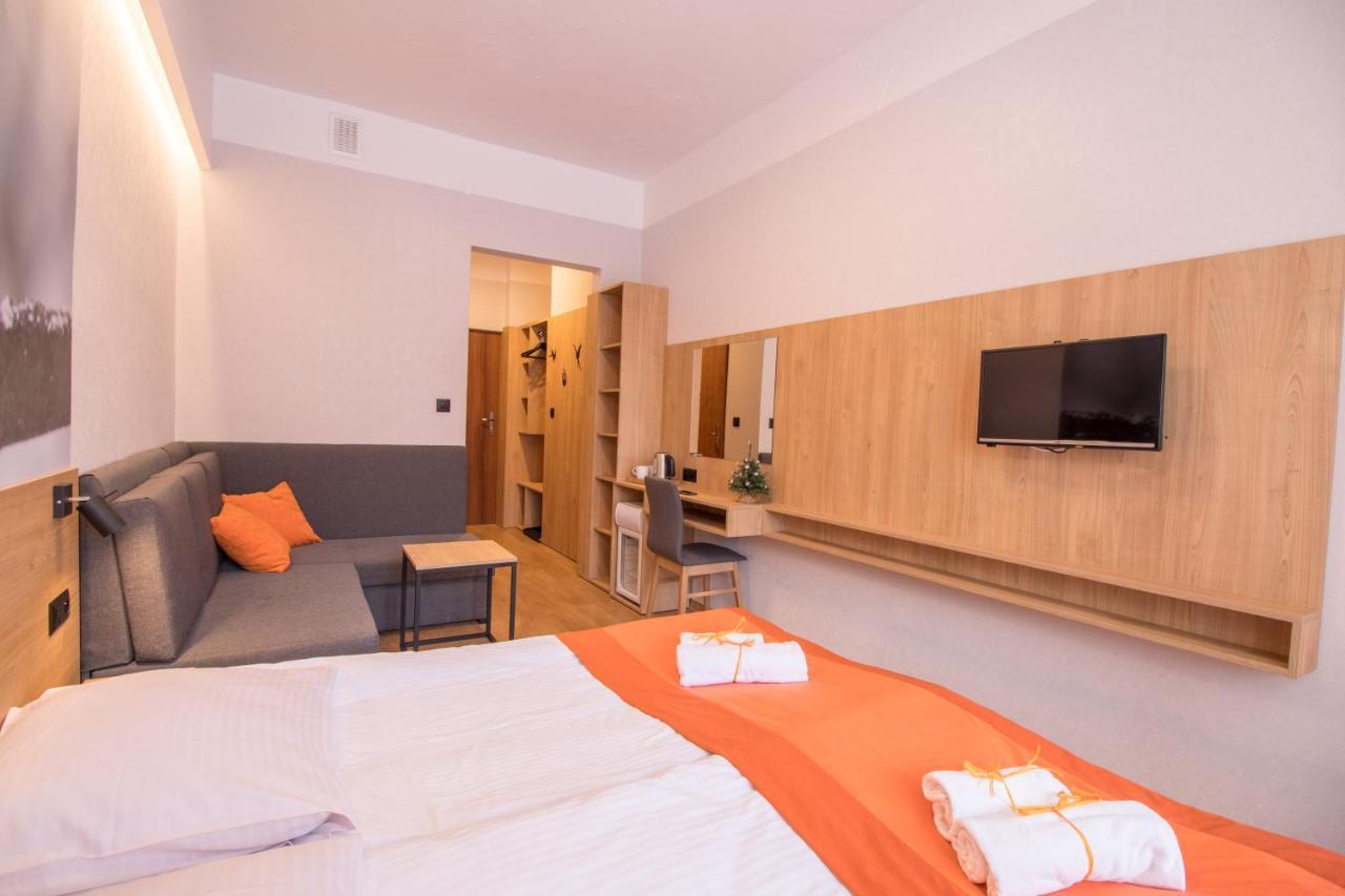 Osrodek Wypoczynkowy Iskra Hotel Piwniczna-Zdroj Ngoại thất bức ảnh