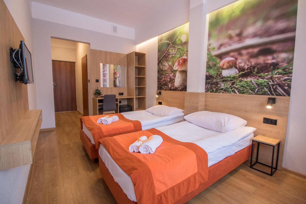 Osrodek Wypoczynkowy Iskra Hotel Piwniczna-Zdroj Ngoại thất bức ảnh
